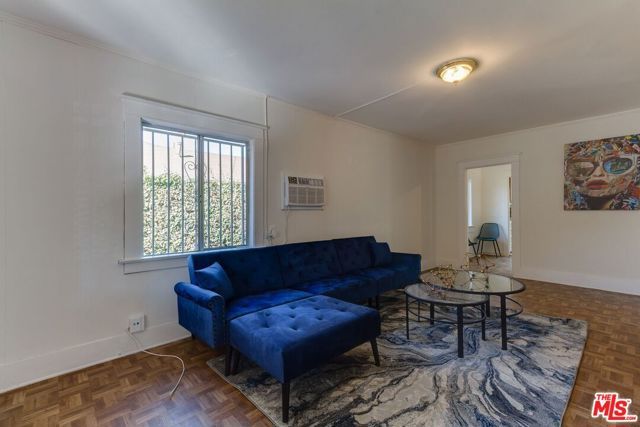 4825 Mascot Street, Los Angeles, CA 90019