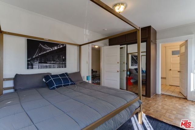 4825 Mascot Street, Los Angeles, CA 90019