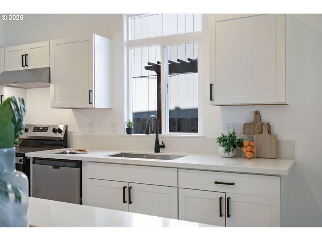 18400 Se 16TH St, Vancouver, WA 98683