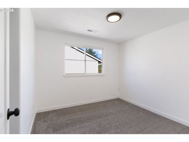 18400 Se 16TH St, Vancouver, WA 98683