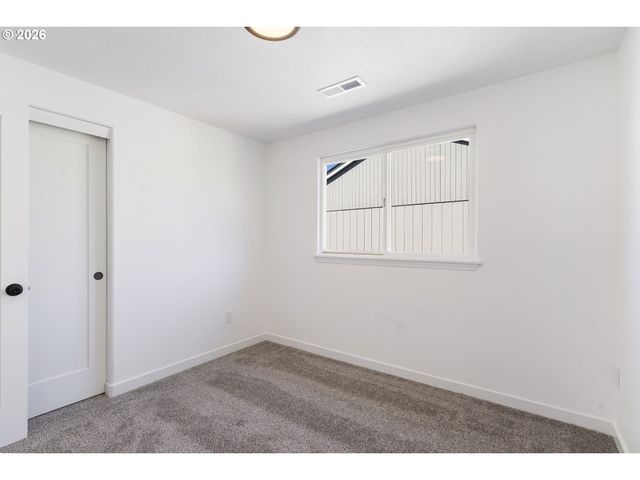 18400 Se 16TH St, Vancouver, WA 98683