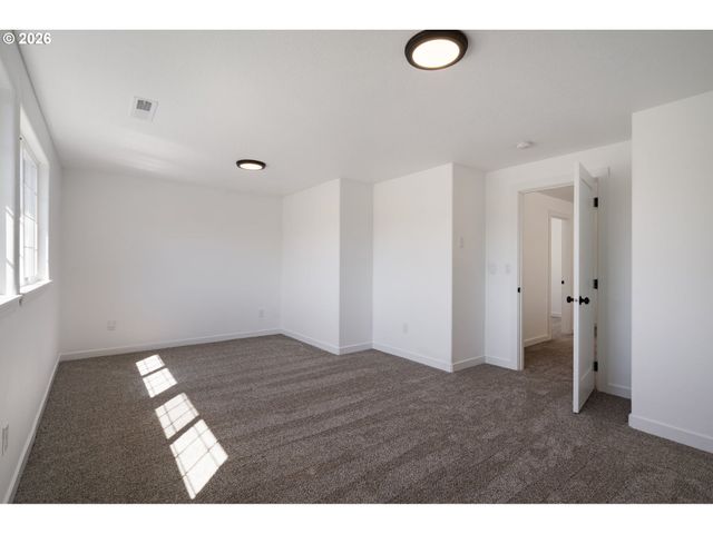 18400 Se 16TH St, Vancouver, WA 98683