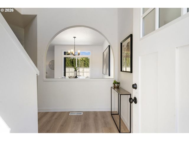 18400 Se 16TH St, Vancouver, WA 98683