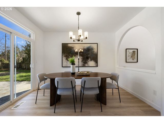 18400 Se 16TH St, Vancouver, WA 98683