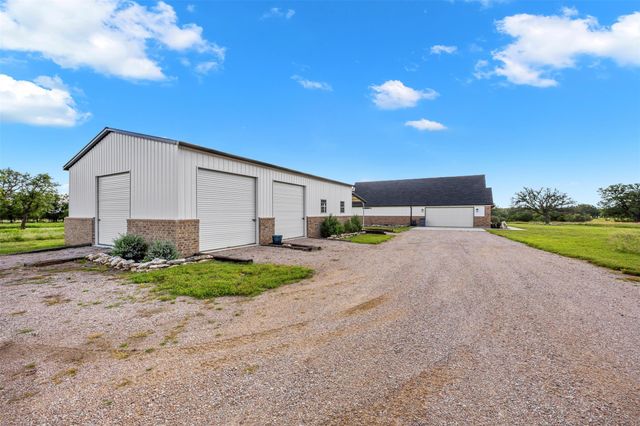 640 Blackbuck Ridge DR, Lampasas, TX 76550