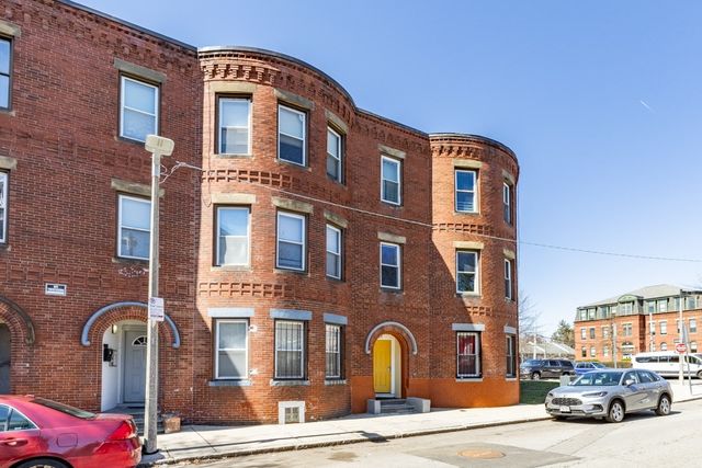113 Regent St, Boston, MA 02119
