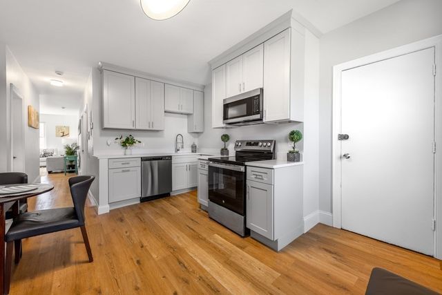113 Regent St, Boston, MA 02119