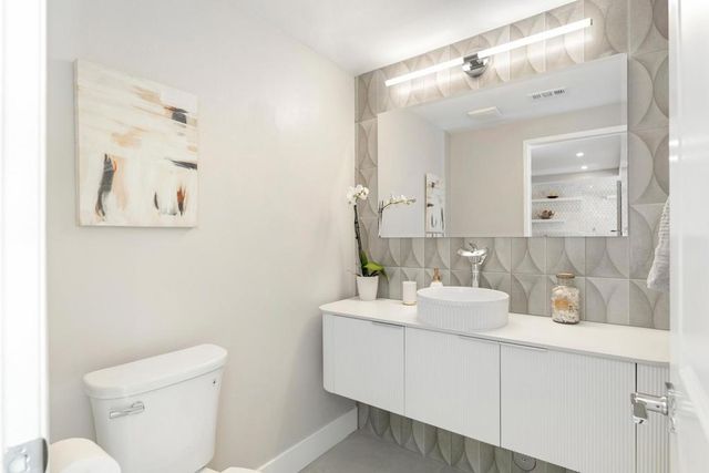 1251 Tiffany Circle S, Palm Springs, CA 92262