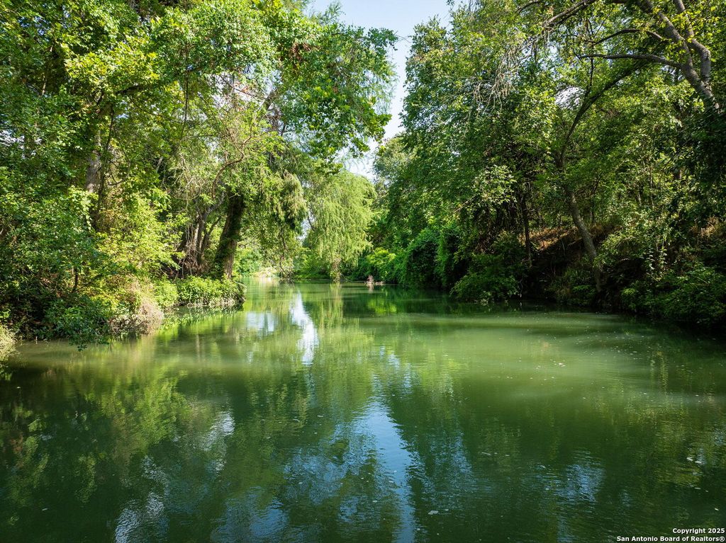 TBD Fm 621, Staples, TX 78655