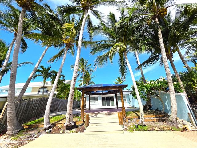 1905 Robalo Drive, Vero Beach, FL 32960
