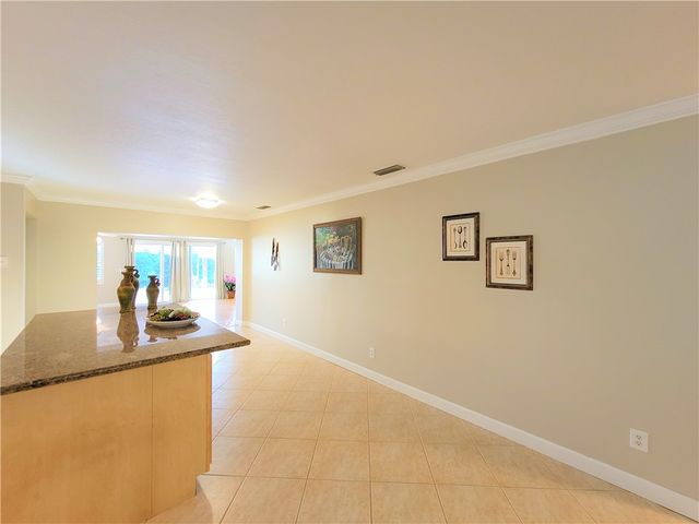 1905 Robalo Drive, Vero Beach, FL 32960