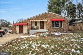 28 BRENTWOOD ROAD, Camp Hill, PA 17011