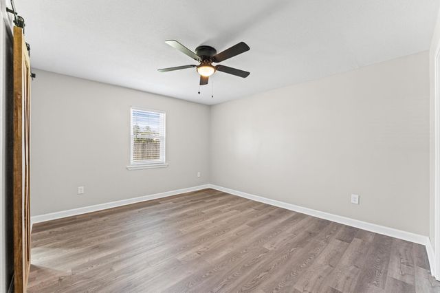 3082 County Road 536, Alvin, TX 77511