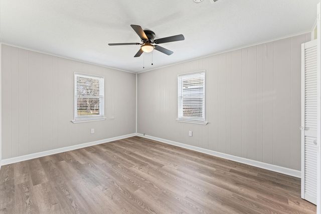 3082 County Road 536, Alvin, TX 77511