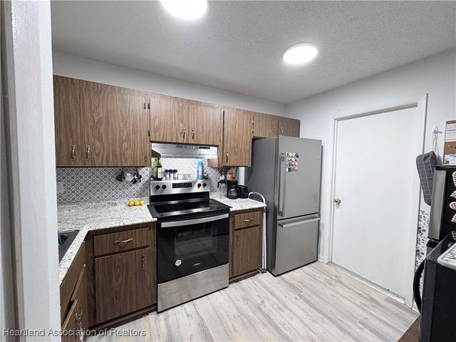 3831 Ponce De Leon Boulevard, Sebring, FL 33872