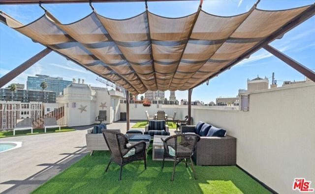 620 S Gramercy Place 301, Los Angeles, CA 90005