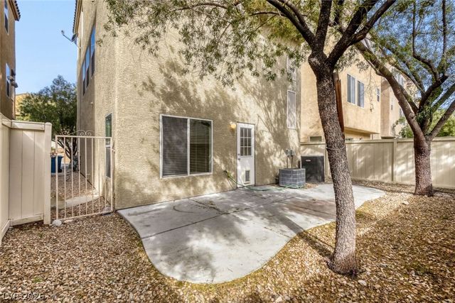 7346 Blanco Peak Street, Las Vegas, NV 89139