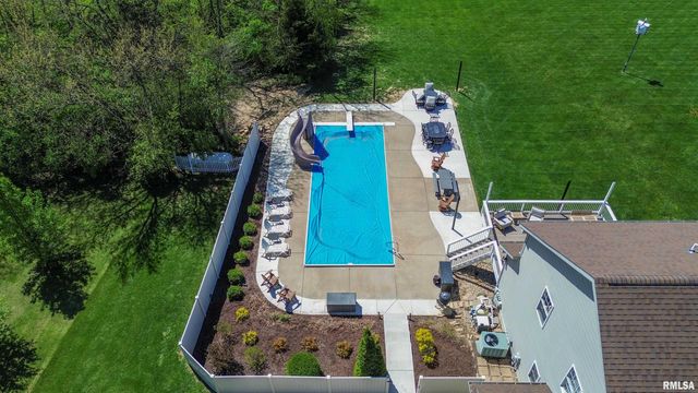26805 LIBERTY Lane, Washington, IL 61571