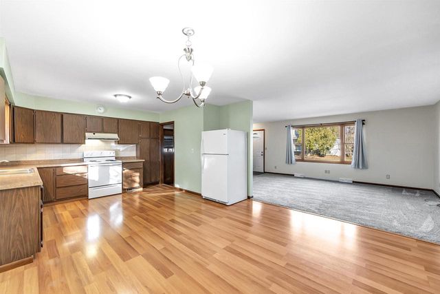 314 CENTER STREET, Oconto, WI 54153