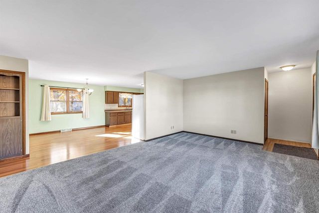 314 CENTER STREET, Oconto, WI 54153