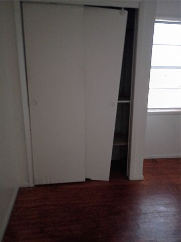 611 W 12TH Street, Sweetwater, TX 79556