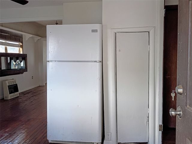 611 W 12TH Street, Sweetwater, TX 79556