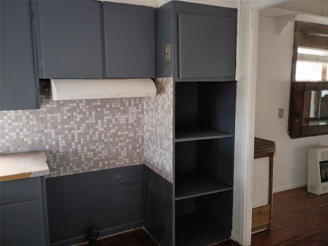 611 W 12TH Street, Sweetwater, TX 79556