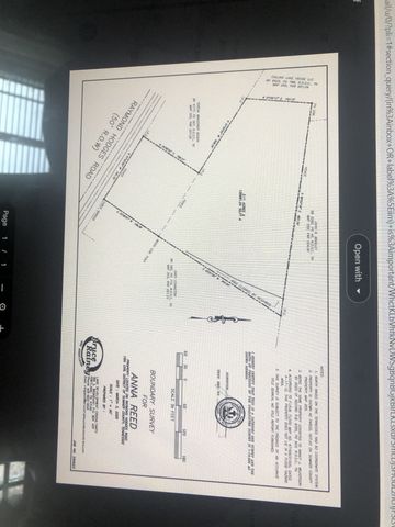 1991 Raymond Hodges Rd, Cottontown, TN 37048