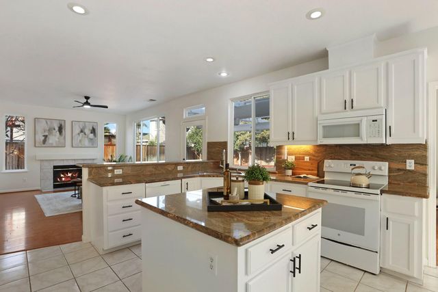 2431 Garrett Ct, Tracy, CA 95377