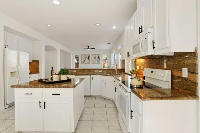 2431 Garrett Ct, Tracy, CA 95377