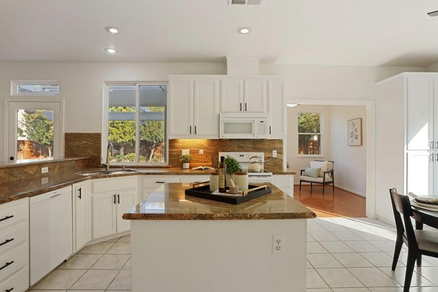 2431 Garrett Ct, Tracy, CA 95377