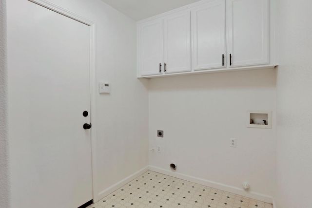 2431 Garrett Ct, Tracy, CA 95377