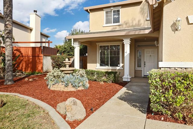 2431 Garrett Ct, Tracy, CA 95377