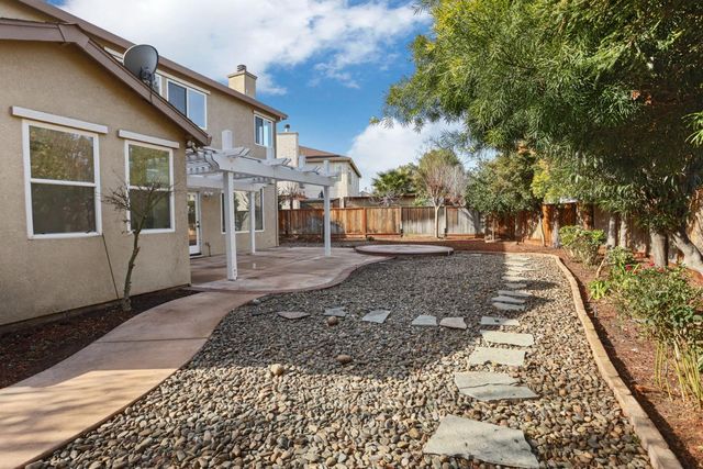 2431 Garrett Ct, Tracy, CA 95377