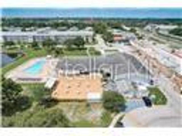 1900 58TH AVENUE N 22, St Petersburg, FL 33714