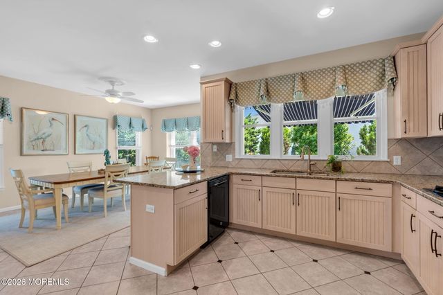 303 Route 35 7, Point Pleasant Beach, NJ 08742