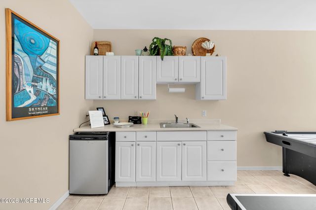 303 Route 35 7, Point Pleasant Beach, NJ 08742