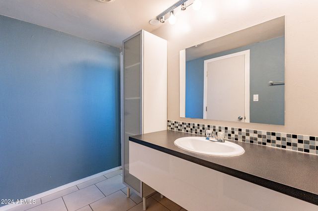 1630 E GEORGIA Avenue 204, Phoenix, AZ 85016