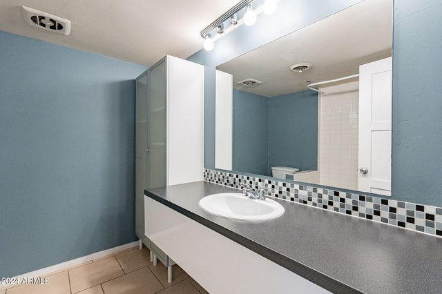 1630 E GEORGIA Avenue 204, Phoenix, AZ 85016