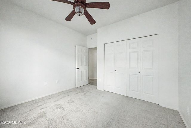 2233 W Gramercy Drive, Green Valley, AZ 85622