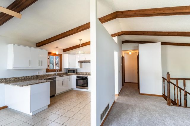 9724 Washburn Avenue N, Brooklyn Park, MN 55444