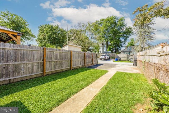 704 S ADAMS ST, West Chester, PA 19382