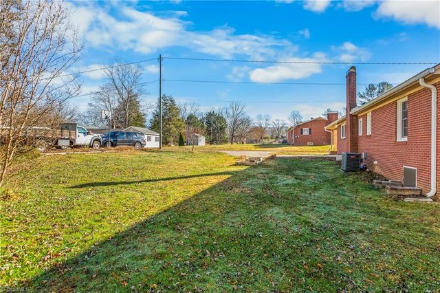 131 Hilda Drive, Mount Airy, NC 27030