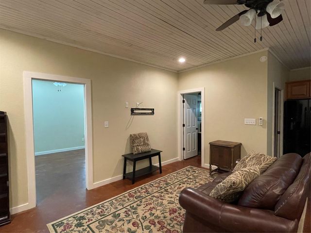 278 Winfield Thicket RD, Bastrop, TX 78602