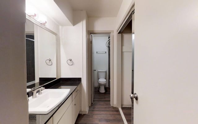 4710 Abbott Avenue 105, Highland Park, TX 75205