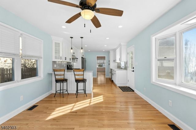 35 Shady Ln, Fanwood Boro, NJ 07023