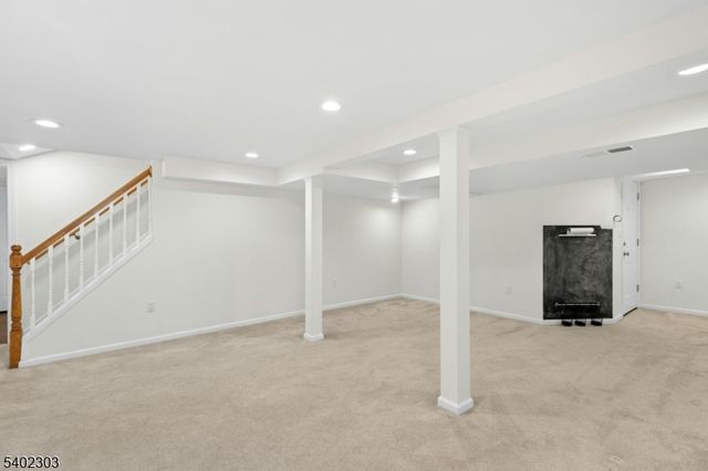 35 Shady Ln, Fanwood Boro, NJ 07023