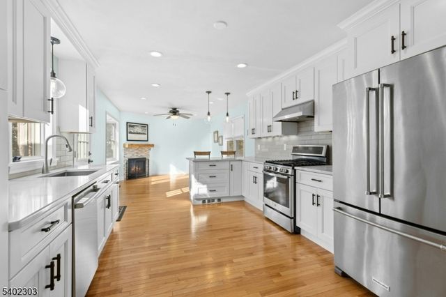 35 Shady Ln, Fanwood Boro, NJ 07023