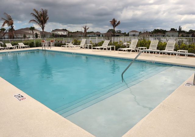 517 Cherimoya Street, Fort Pierce, FL 34981