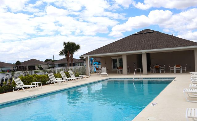 517 Cherimoya Street, Fort Pierce, FL 34981